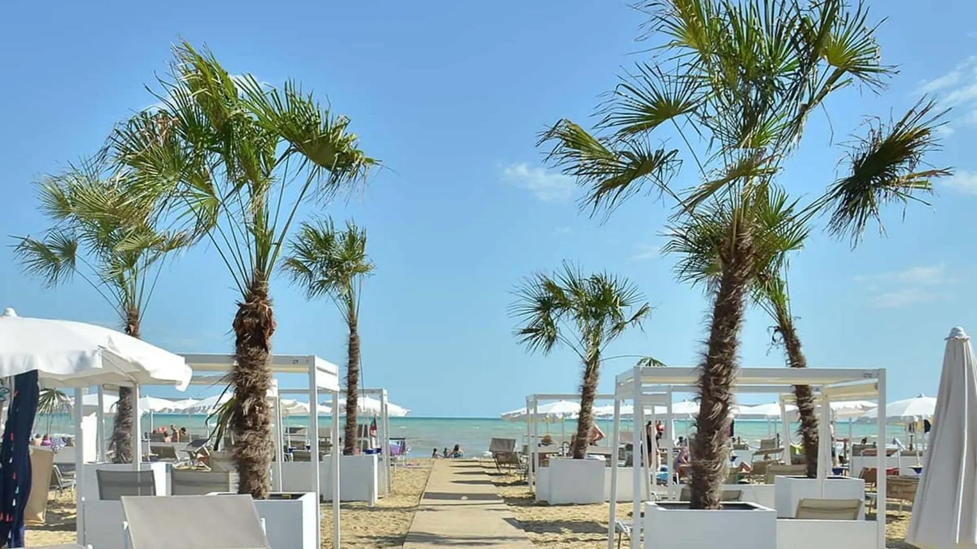 Cozy Hideaway In The Heart Of Bibione Apartment 0*,